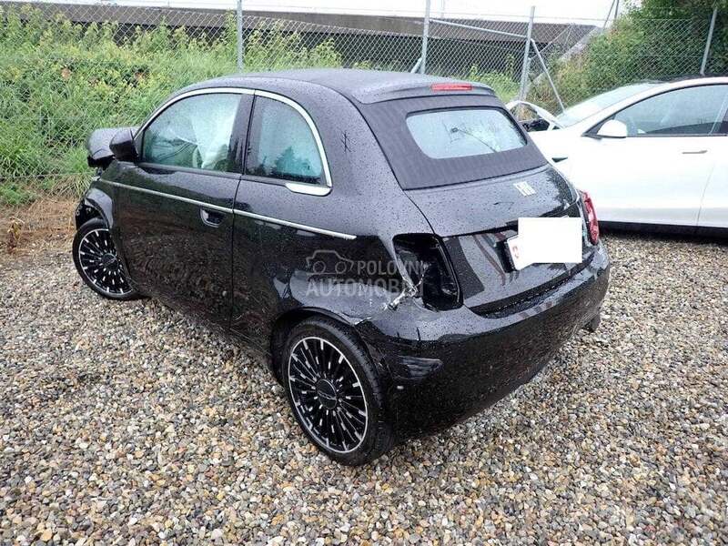 Fiat 500e 