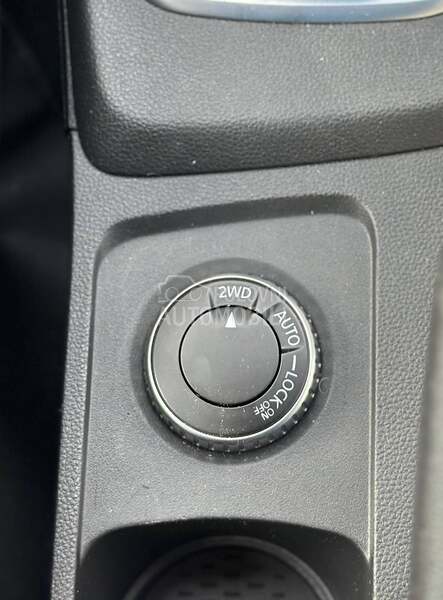 Dacia Duster 4x4 LED Rest. CH