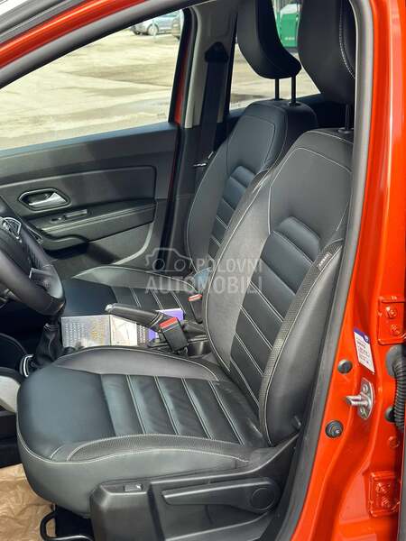 Dacia Duster 4x4 LED Rest. CH