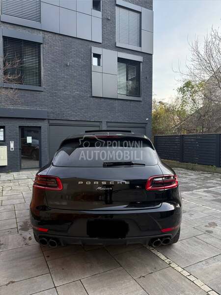 Porsche Macan 