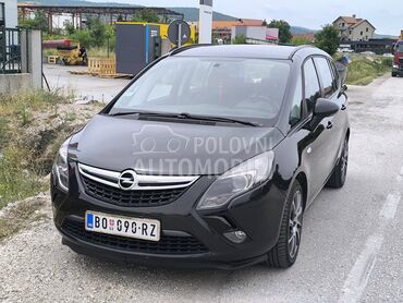 Opel Zafira Tourer