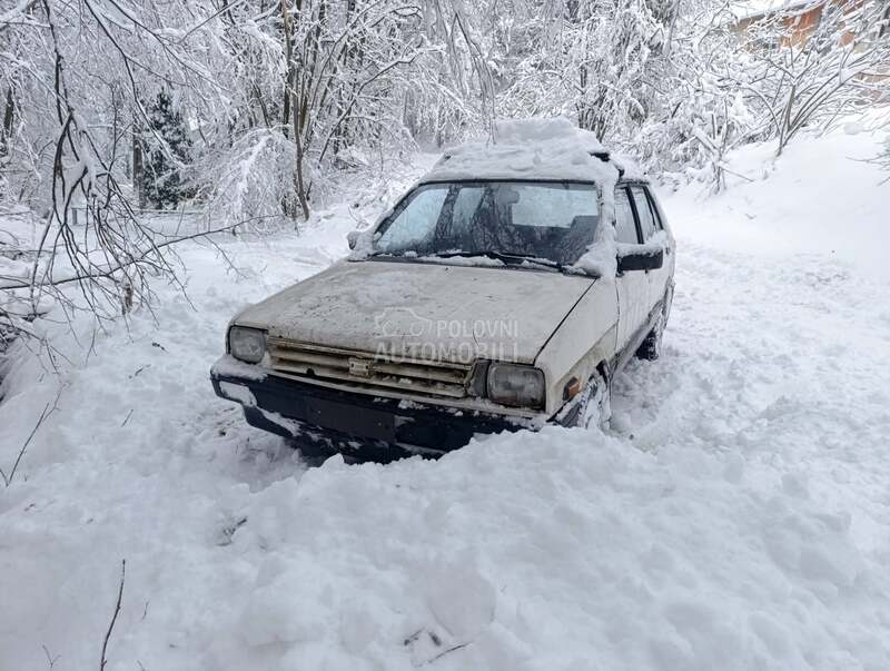 Subaru Justy za sumu
