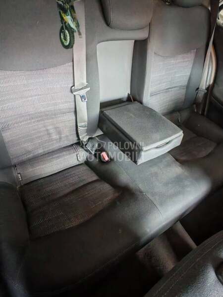 Renault Laguna Restajling