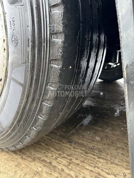 Schwarzmuller Varios