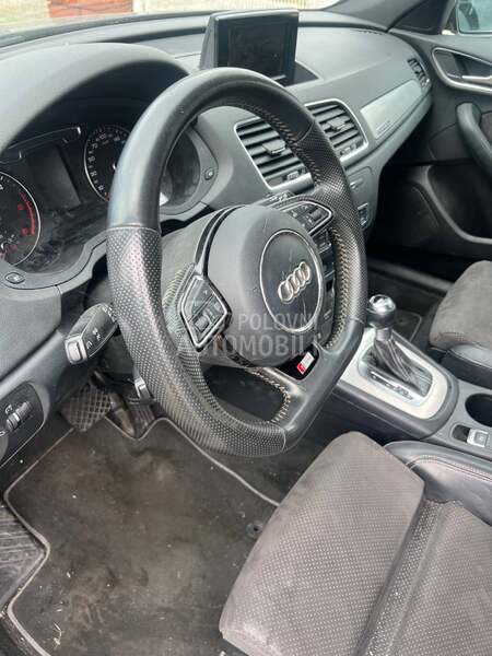 Audi Q3 8U -  kompletan auto u delovima