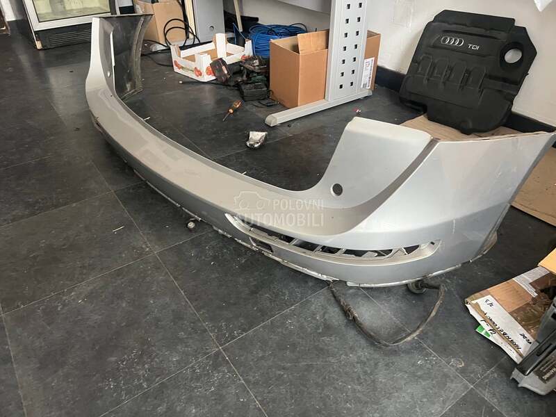 Audi Q5 -  kompletan auto u delovima