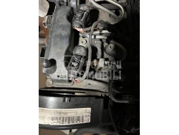 Volkswagen Golf 6 -  kompletan auto u delovima