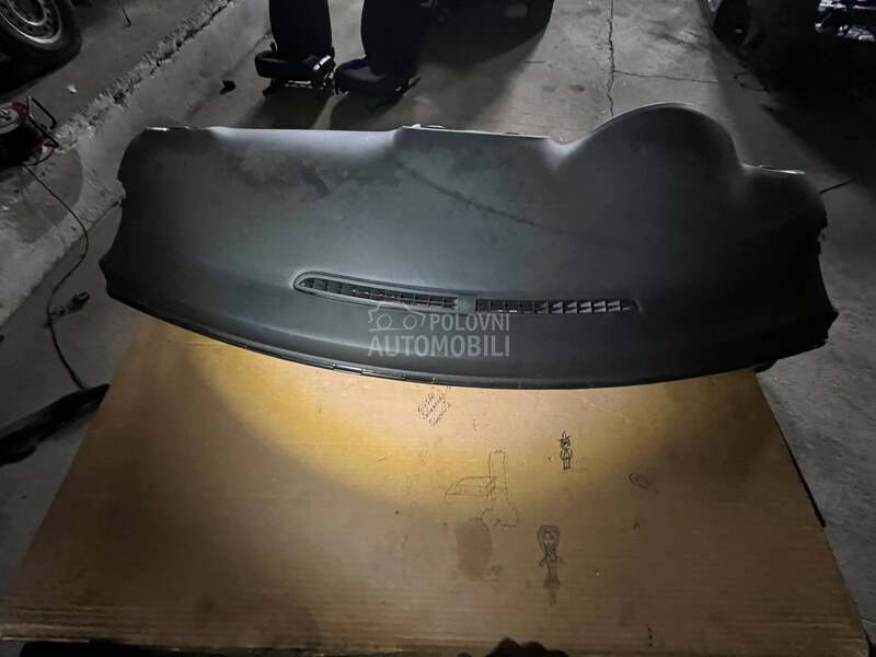 Volkswagen Golf 6 -  kompletan auto u delovima