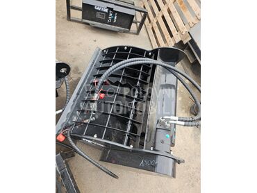 Bobcat mini kasika beton