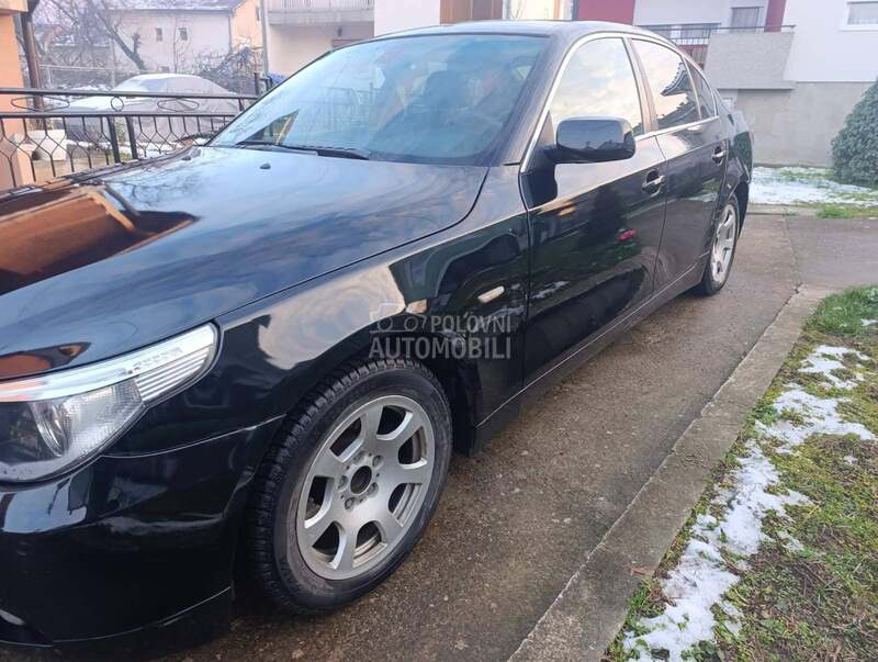 BMW 520 