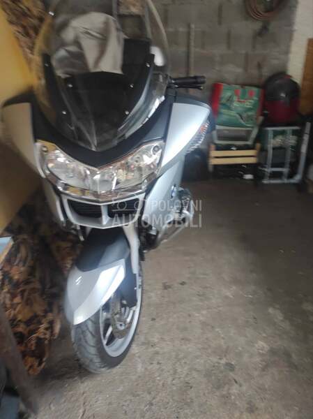 BMW R1200RT