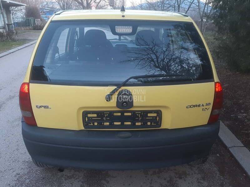 Opel Corsa B 1,0