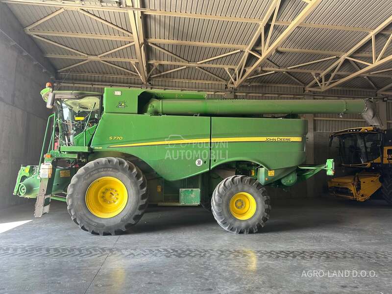 John Deere S770