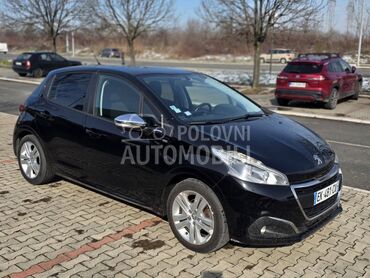 Peugeot 208 1.2 PURETECH STYLE