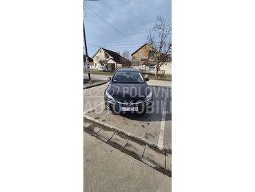 Opel Astra J Sport Tauer