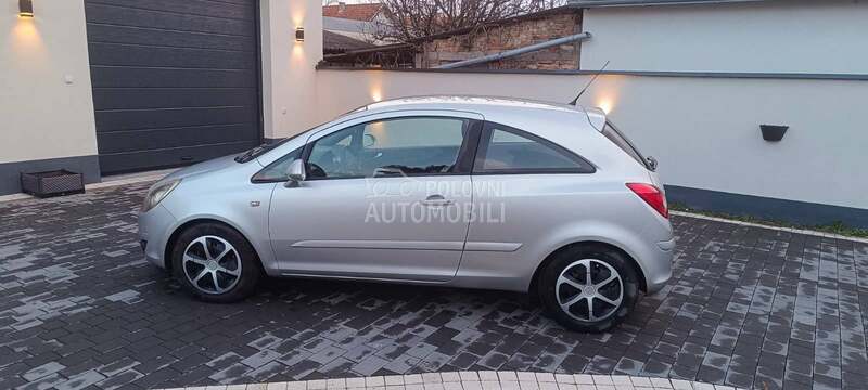 Opel Corsa D 1.3 cdti