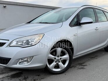 Opel Astra J 1.7 CDTI