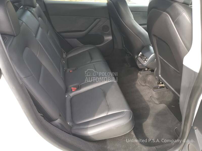 Tesla Model Y MODEL Y