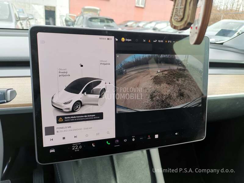 Tesla Model Y MODEL Y