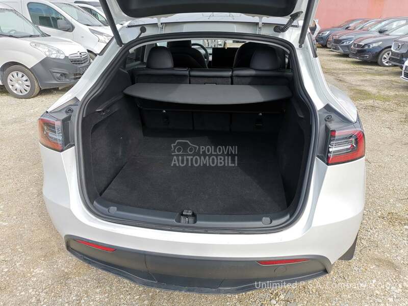 Tesla Model Y MODEL Y