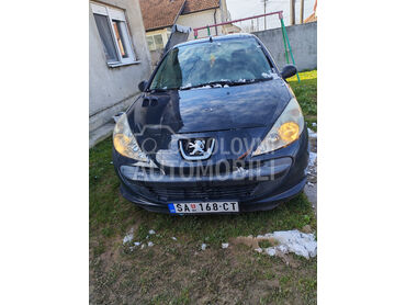 Peugeot 206 plus Za početnike