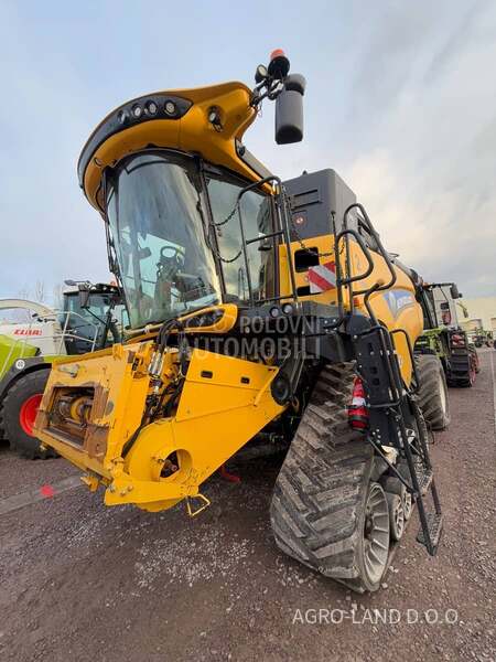 New Holland CR 10.90