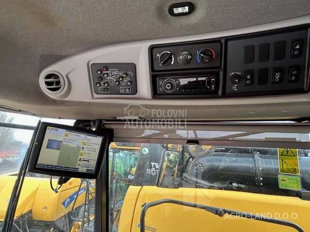 New Holland CR 10.90