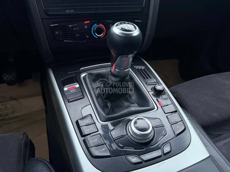 Audi A4 2.0TDI/S-LINE