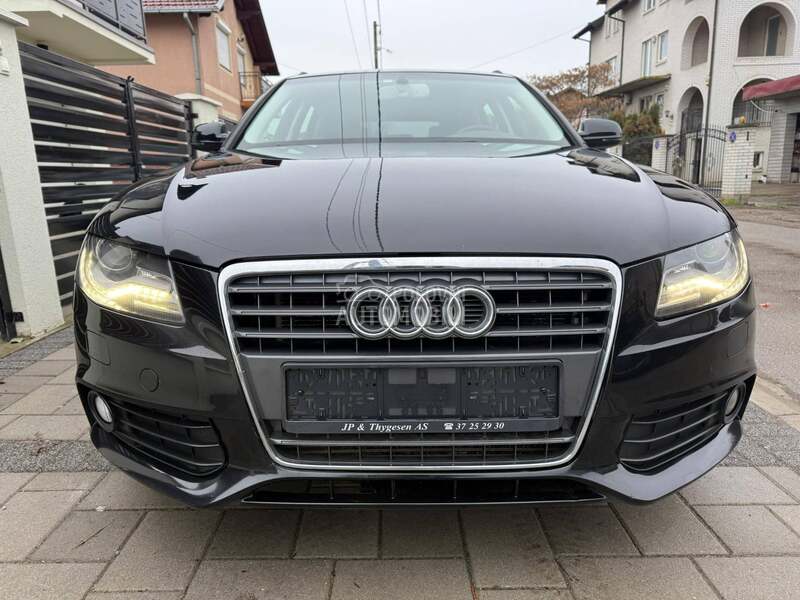 Audi A4 2.0TDI/S-LINE