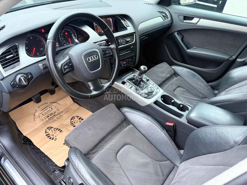 Audi A4 2.0TDI/S-LINE