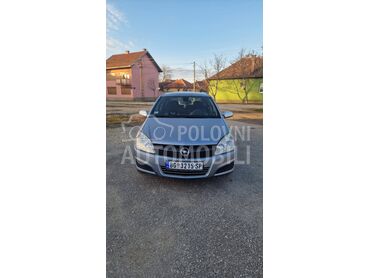 Opel Astra H 