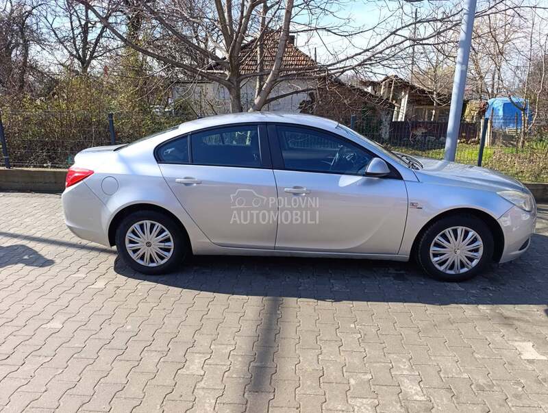 Opel Insignia 