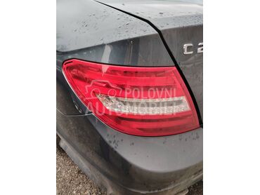 Stop svetla i stop lampe za Mercedes Benz C 180, C 200, C 220 ... od 2011. do 2014. god.