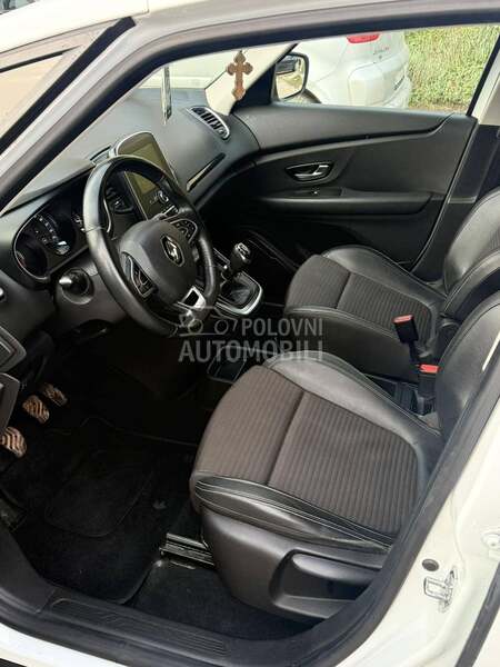 Renault Scenic 1.5dci