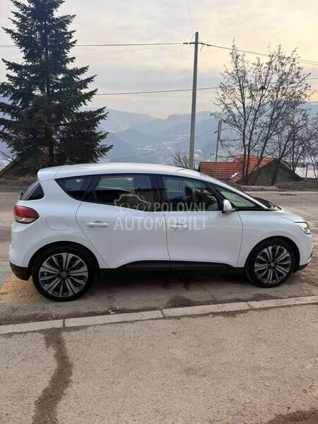Renault Scenic 1.5dci
