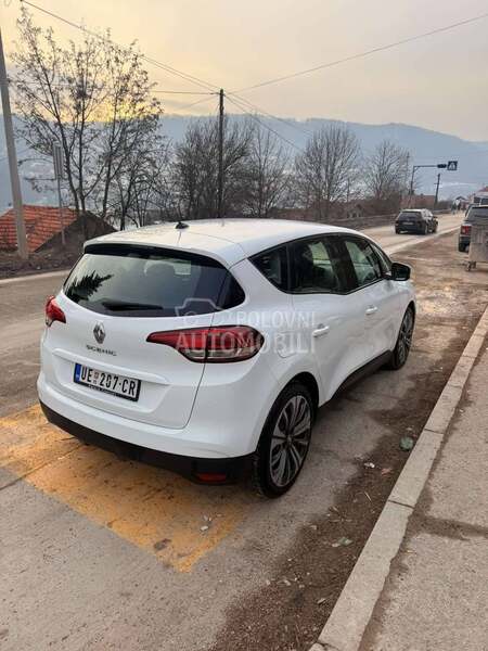 Renault Scenic 1.5dci
