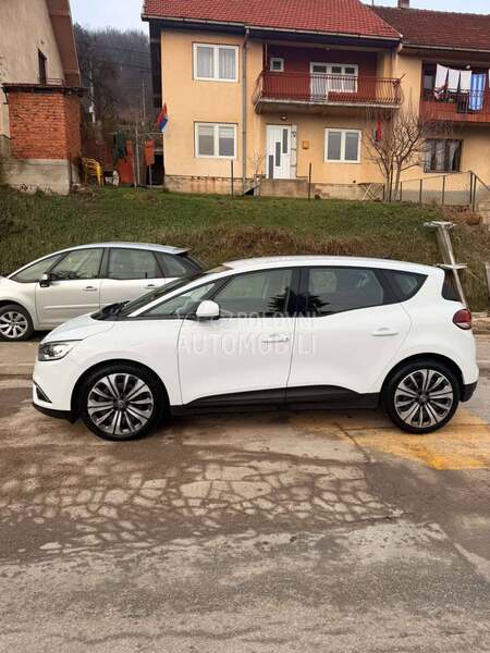 Renault Scenic 1.5dci