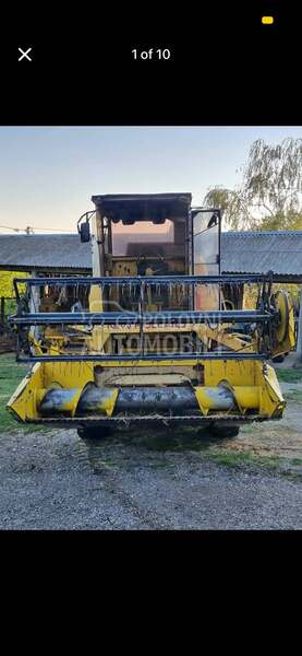 New Holland clayson 1530