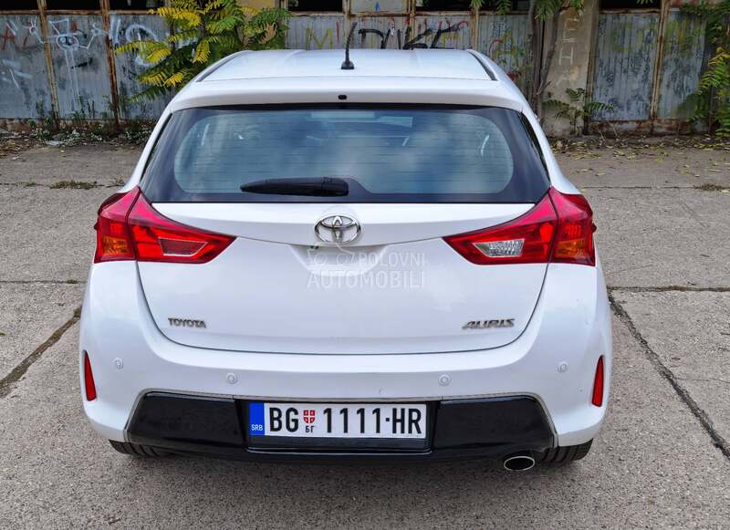 Toyota Auris 1.6 VVT-i