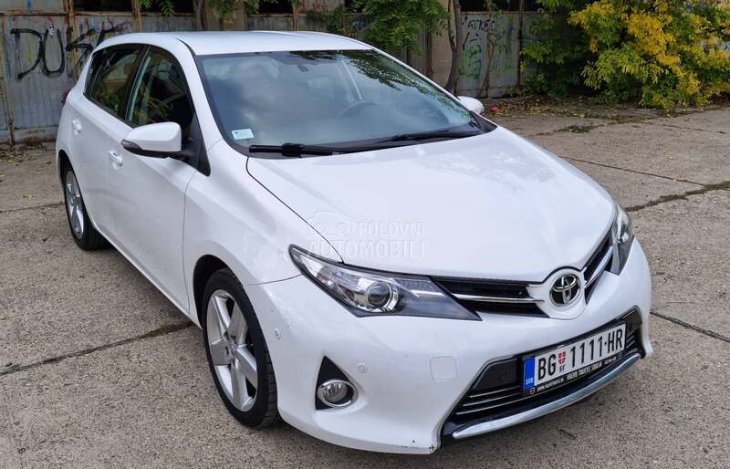 Toyota Auris 1.6 VVT-i