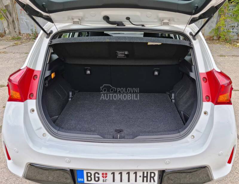 Toyota Auris 1.6 VVT-i