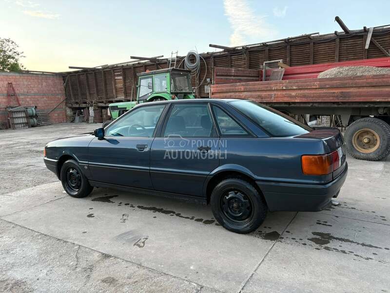 Audi 80 