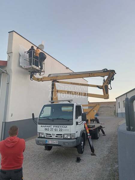 Nissan Cabstar 35.13 21m