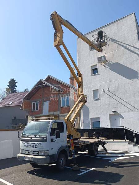 Nissan Cabstar 35.13 21m