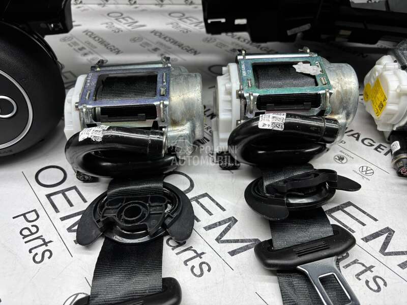 Komplet tabla HEAD UP A3 8Y