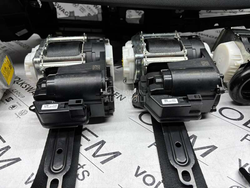 Komplet tabla HEAD UP A3 8Y