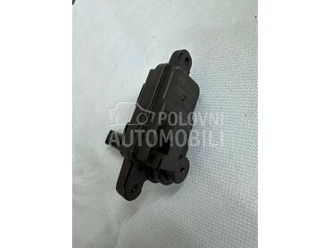 Brava rezervoara za Audi A3, A4, A5 ...