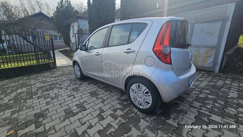 Opel Agila 