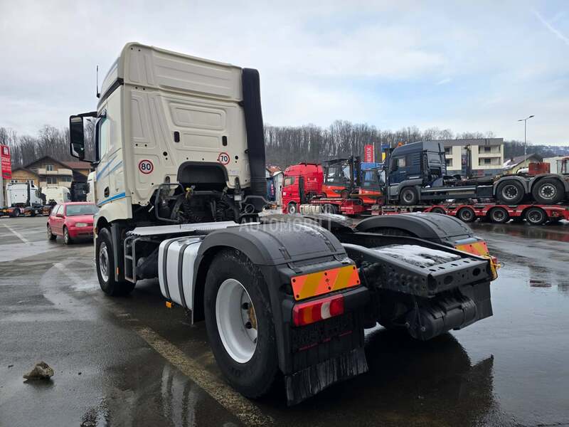 Mercedes Benz Actros 1843