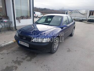 Opel Vectra B 2.0 16v CD